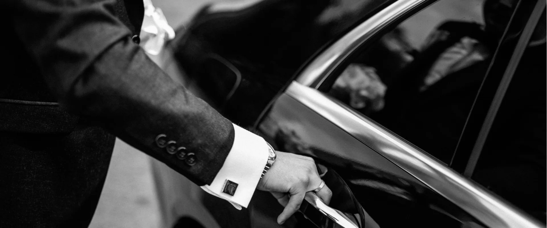 Cliche Car Service black car service in Phoenix